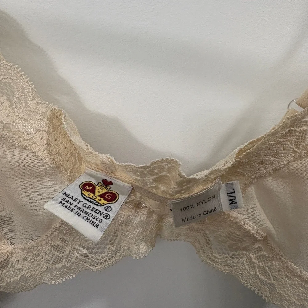 Vintage Mary Green lace bralette - Picture 3 of 3